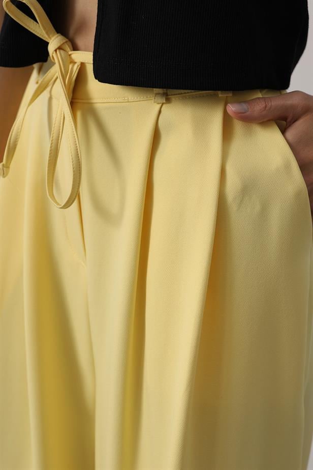 RYN Pleated Lace-Up Oversized Pants - Yellow - Mission Viejo