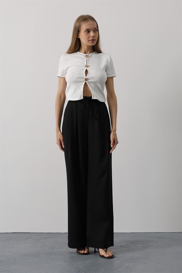 RYN Pleated Lace-Up Oversized Pants - Black - Haarlem