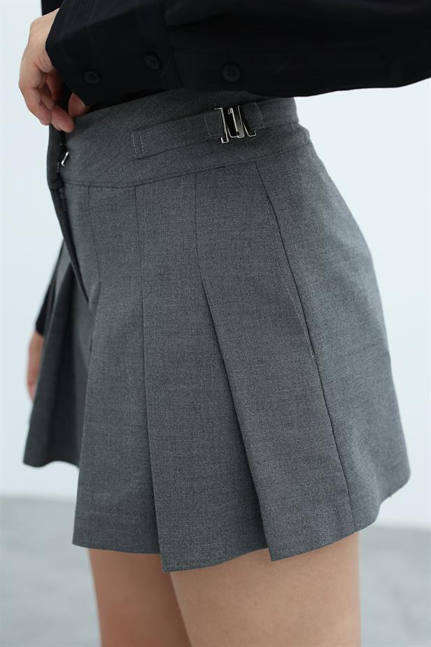 RYN Pleated Shorts Skirt - Anthracite - Vasto