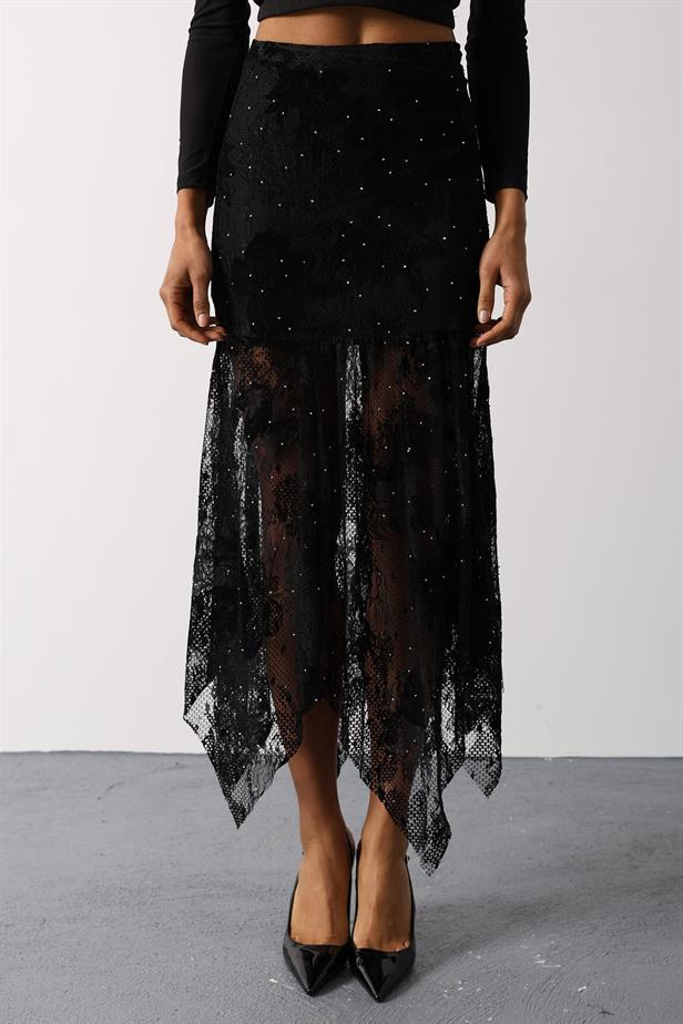RYN STONE LACE ASYMMETRICAL SKIRT - Black - Neuss