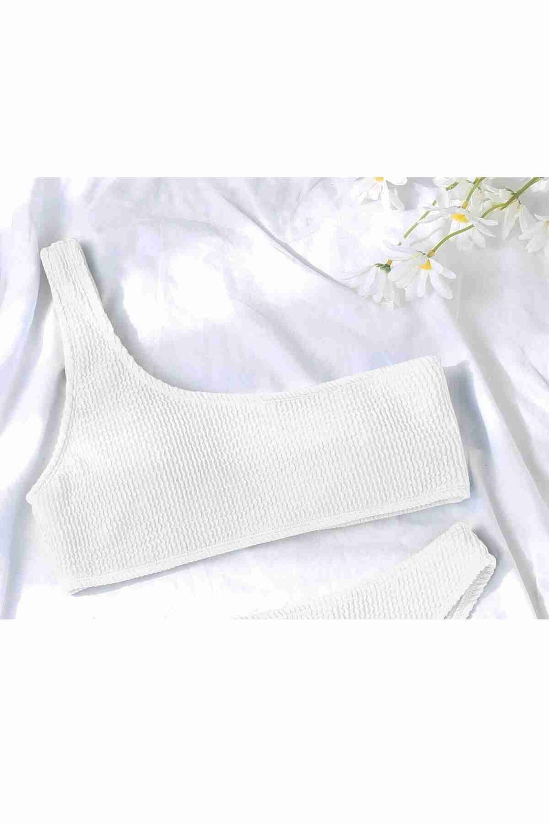 IGR Women Angels Special String Fabric بيكيني علوي أبيض - ويستون