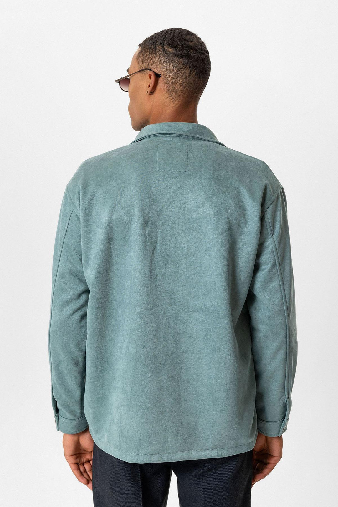 قميص رجالي من ANT Suede بقصة عادية مع أزرار معدنية - هيرموسيلو