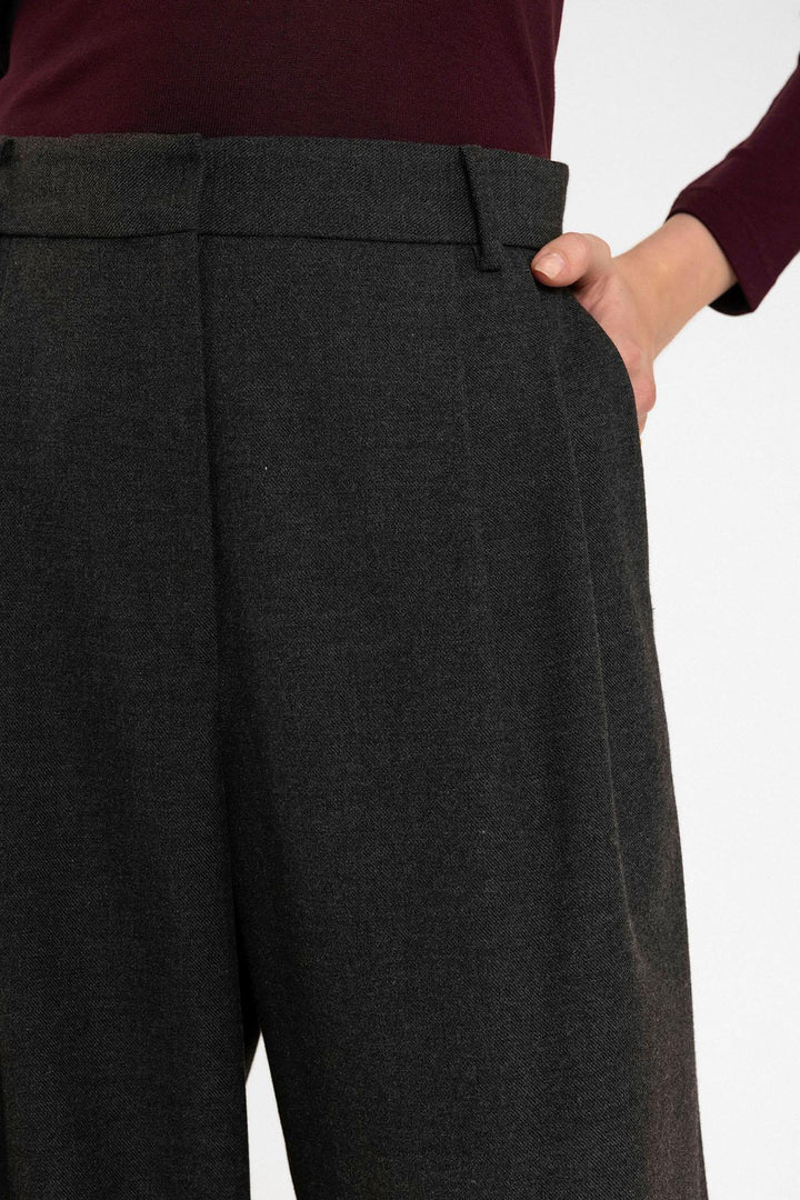 ANT Antioch Antrasit Kadın Yüksek Bel Pens Detaylı Straight Fit Pantolon - Chicopee