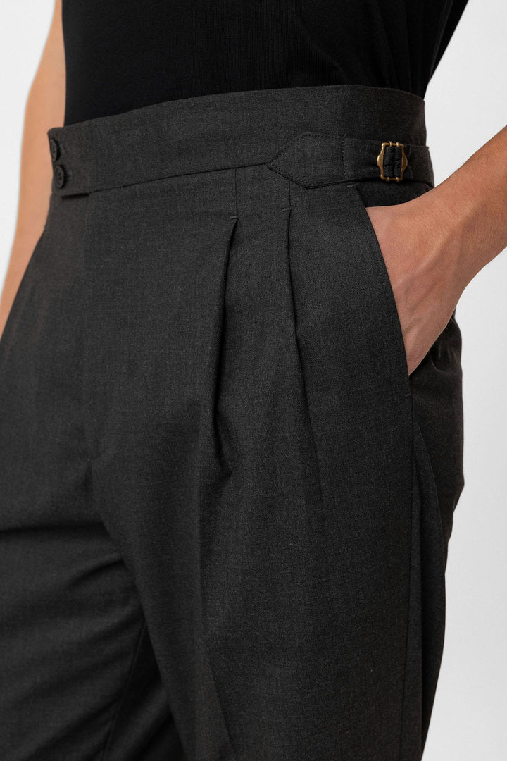 ANT Antioch Anthracite Cross-Closure Italian Cut Men's Suit - Brive-la-Gaillarde