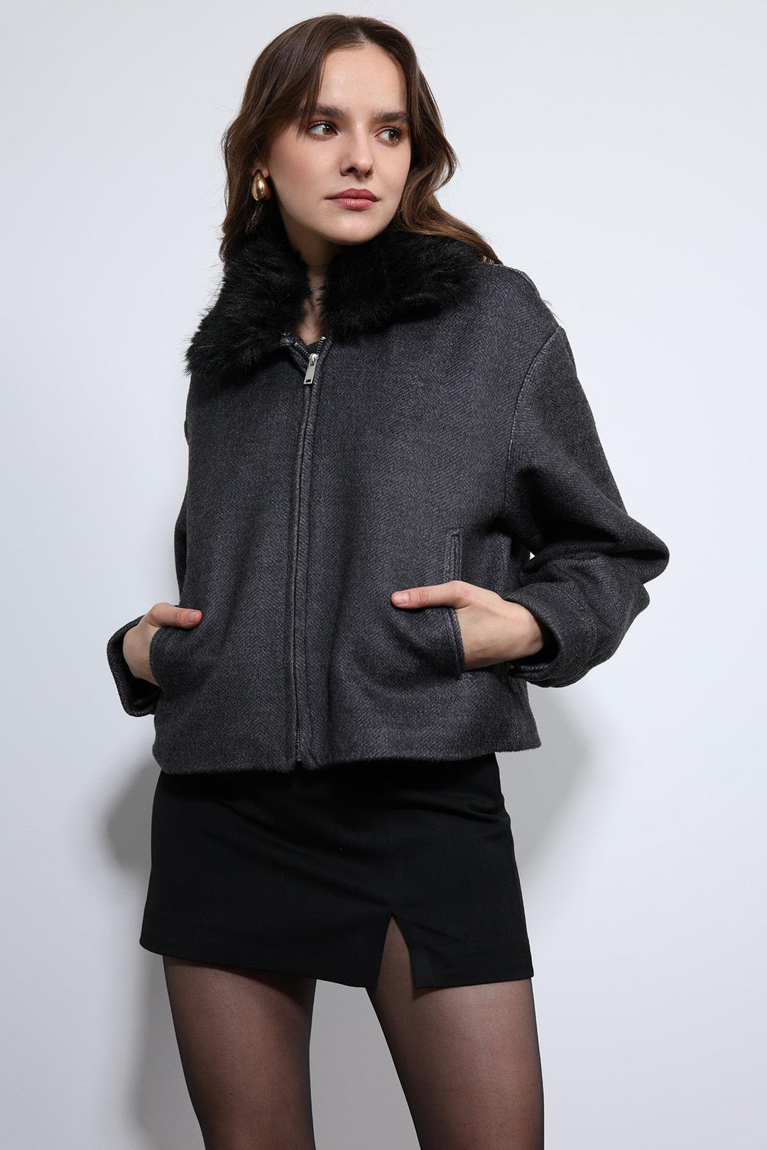ANT Antioch Anthracite Wool Blend Faux Fur Collar Jacket - Podujevë