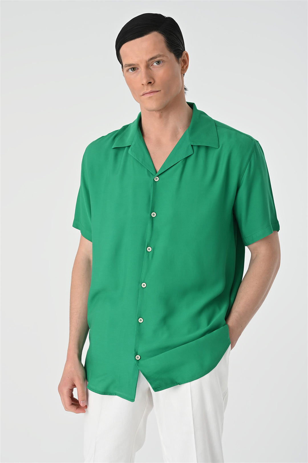 ANT Oversized Short Sleeve Men's Shirt with Applique Collar - Jacksonville