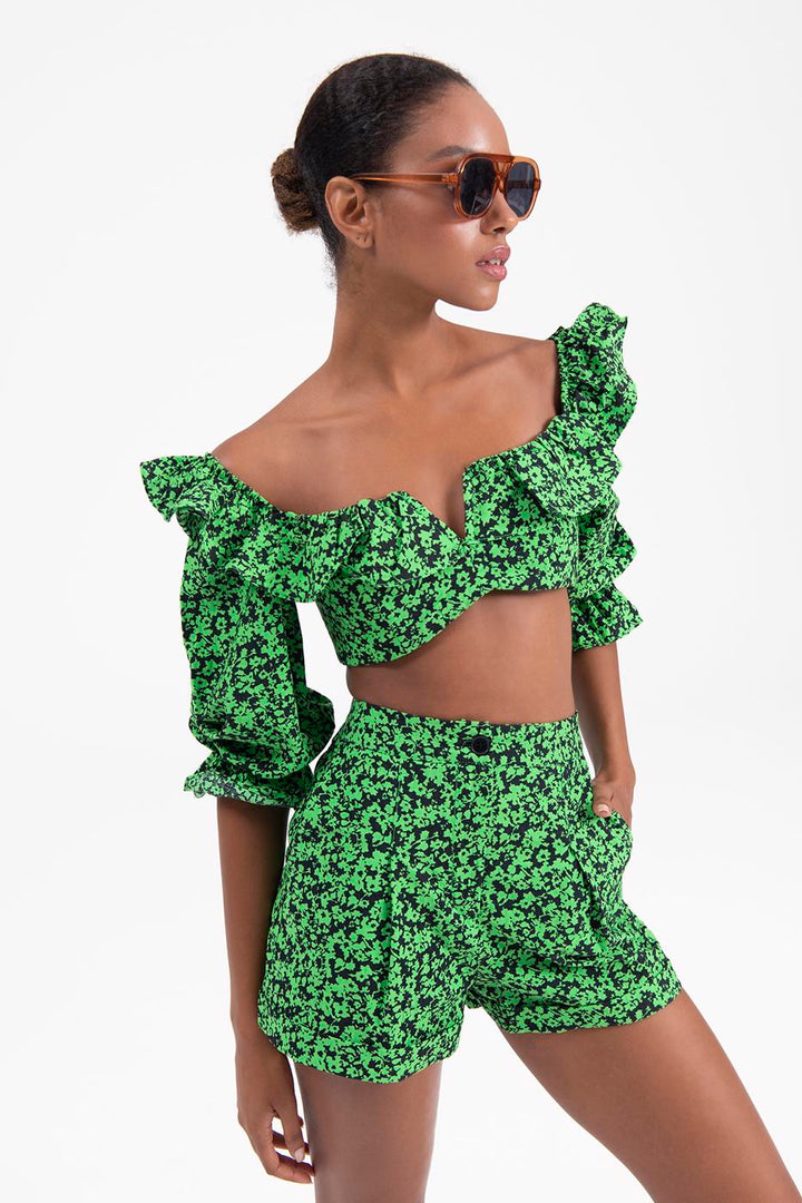 BSL Women 3/4 Flounced Sleeve Crop Top - North Bethesda