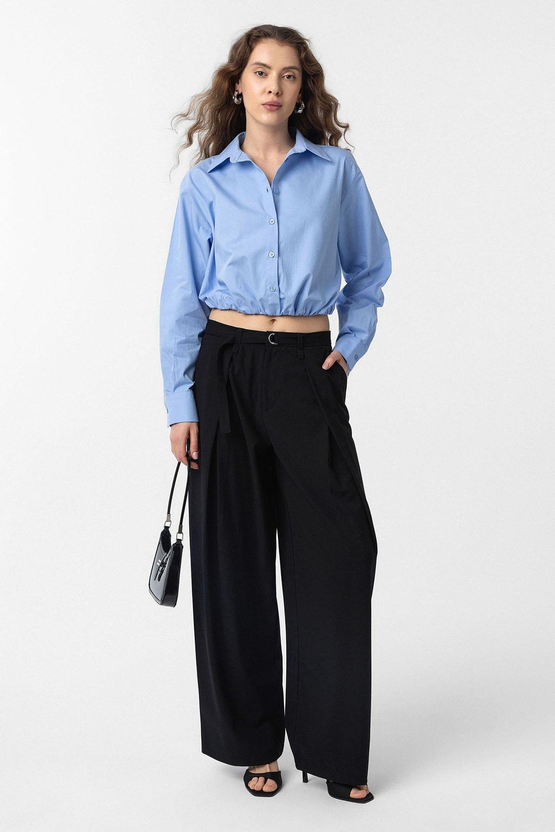 ANT Antioch Baby Blue Crop Poplin Women's Shirt - Clinton