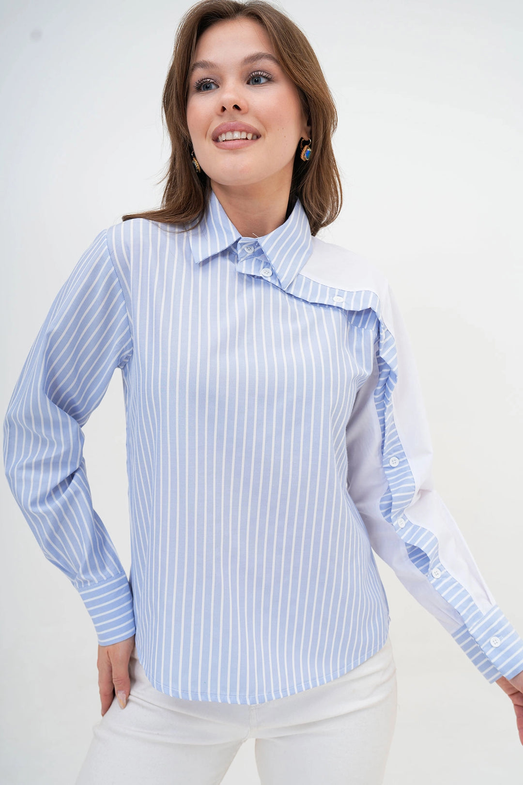 Baby Blue Special Design Striped Poplin Woven Shirt BC24YG1069 - Las Rozas de Madrid