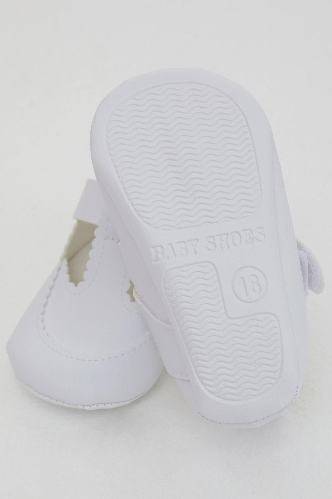 BRE Bebiccino Baby Girl Booties Shoes with Velcro, Size 189, White - New York