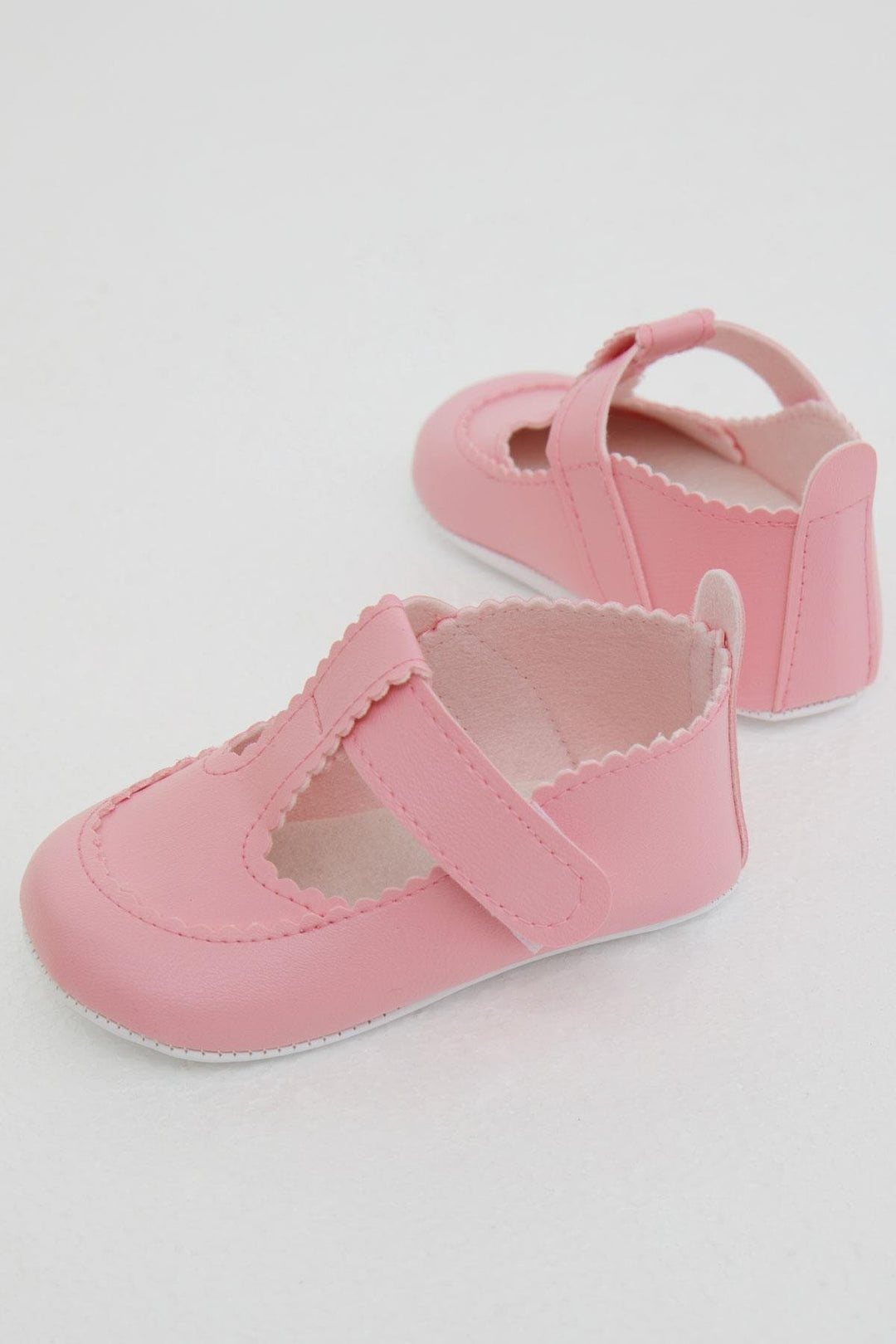 BRE Bebiccino Baby Girl Booties Shoes with Velcro, Size 189, Pink. - Cheshunt