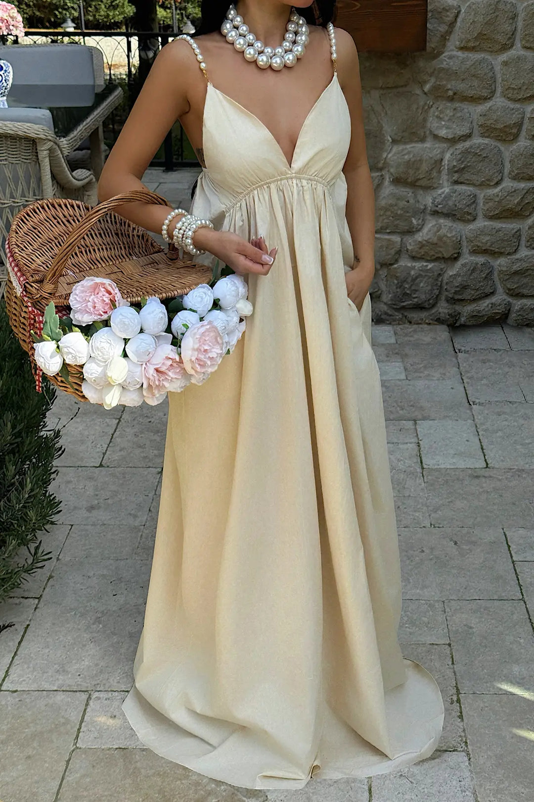 EYY Women Beige Strappy V-Neck Dress - Frankenthal