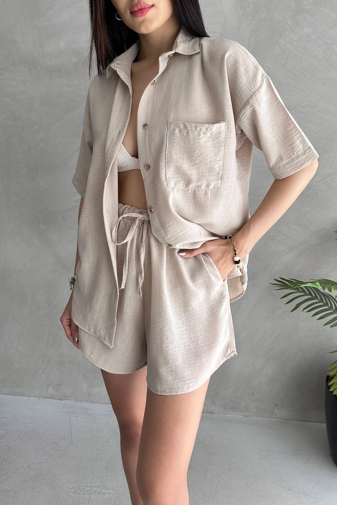 Beige Aerobin Chain Short Sleeve T-shirt and Shorts Set BCDF-253608 - Majadahonda