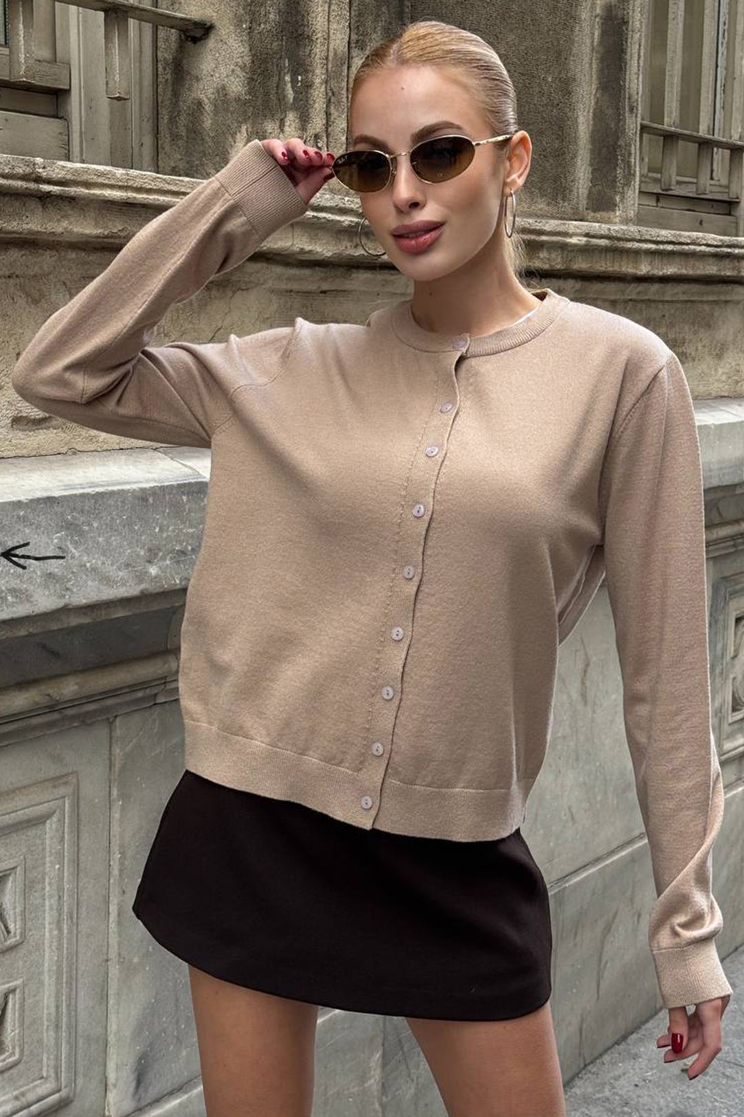 Beige Bicycle Collar Buttoned Cardigan BCHZCK-251267 - Hammond