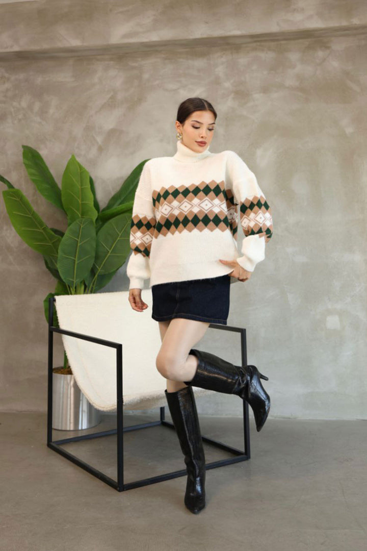 Beige Turtleneck Patterned Sweater BCES-252010 - Deventer