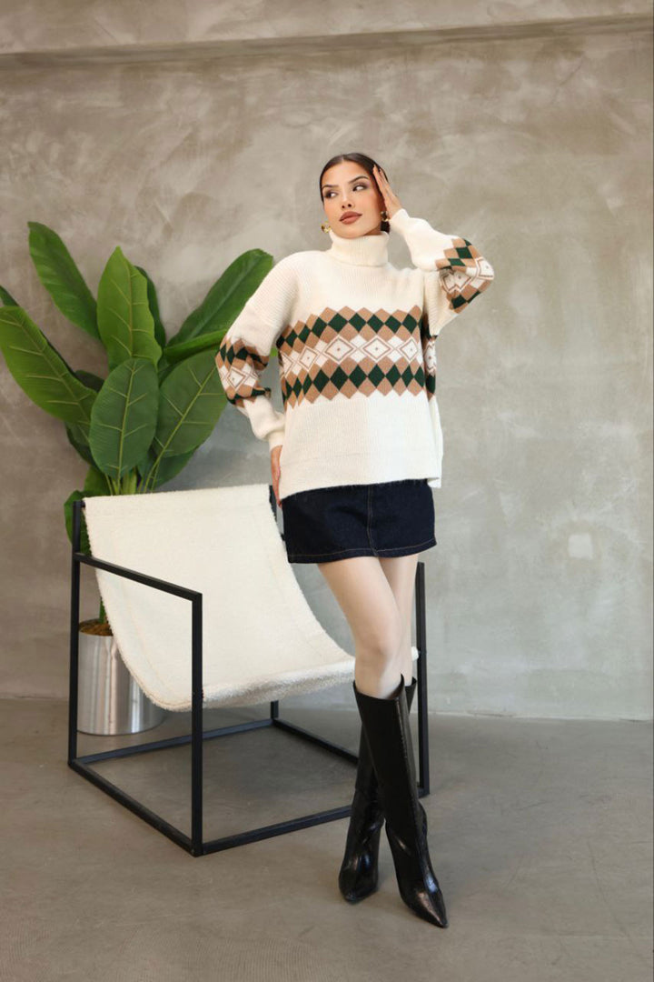 Beige Turtleneck Patterned Sweater BCES-252010 - Deventer
