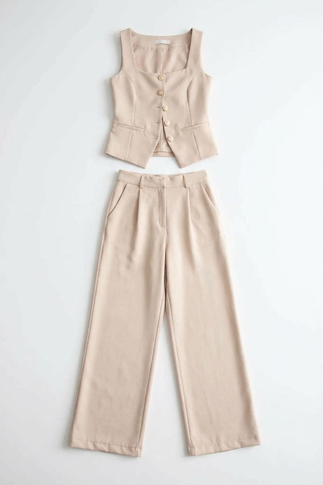 Bej Brit Detaylı Kare Yaka Crep Bluz Ve Pantolon Alt Üst Takım BCHN-2626844 - Norristown