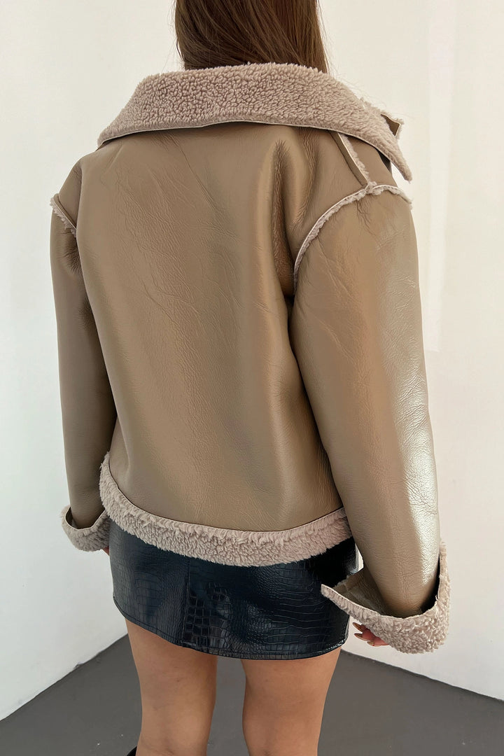Beige Double Pocket Faux Fur Detailed Leather Jacket BCDF-255504 - Myrhorod
