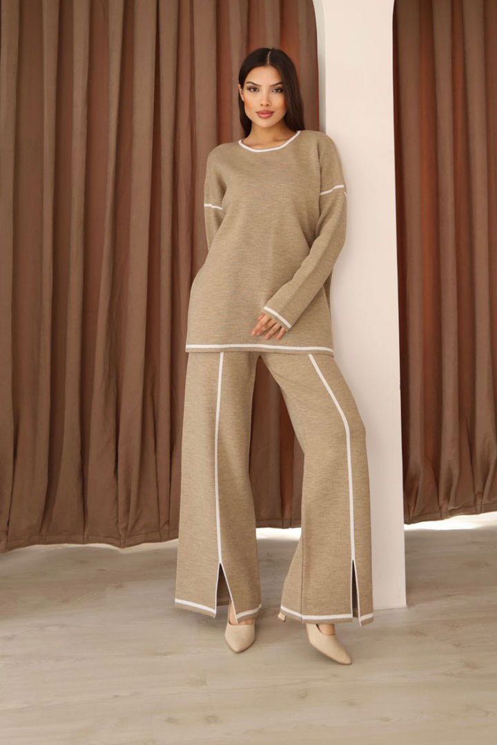 Beige Striped Knit Sweater and Slit Pants Knit Set BCES-253008 - Le Perreux-Sur-Marne