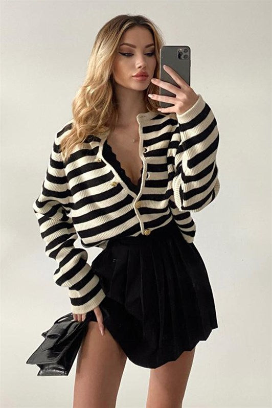 MDX Beige Striped Bicycle Collar Gold Button Detailed Cotton Cardigan MG1605 - Salaberry-de-Valleyfield