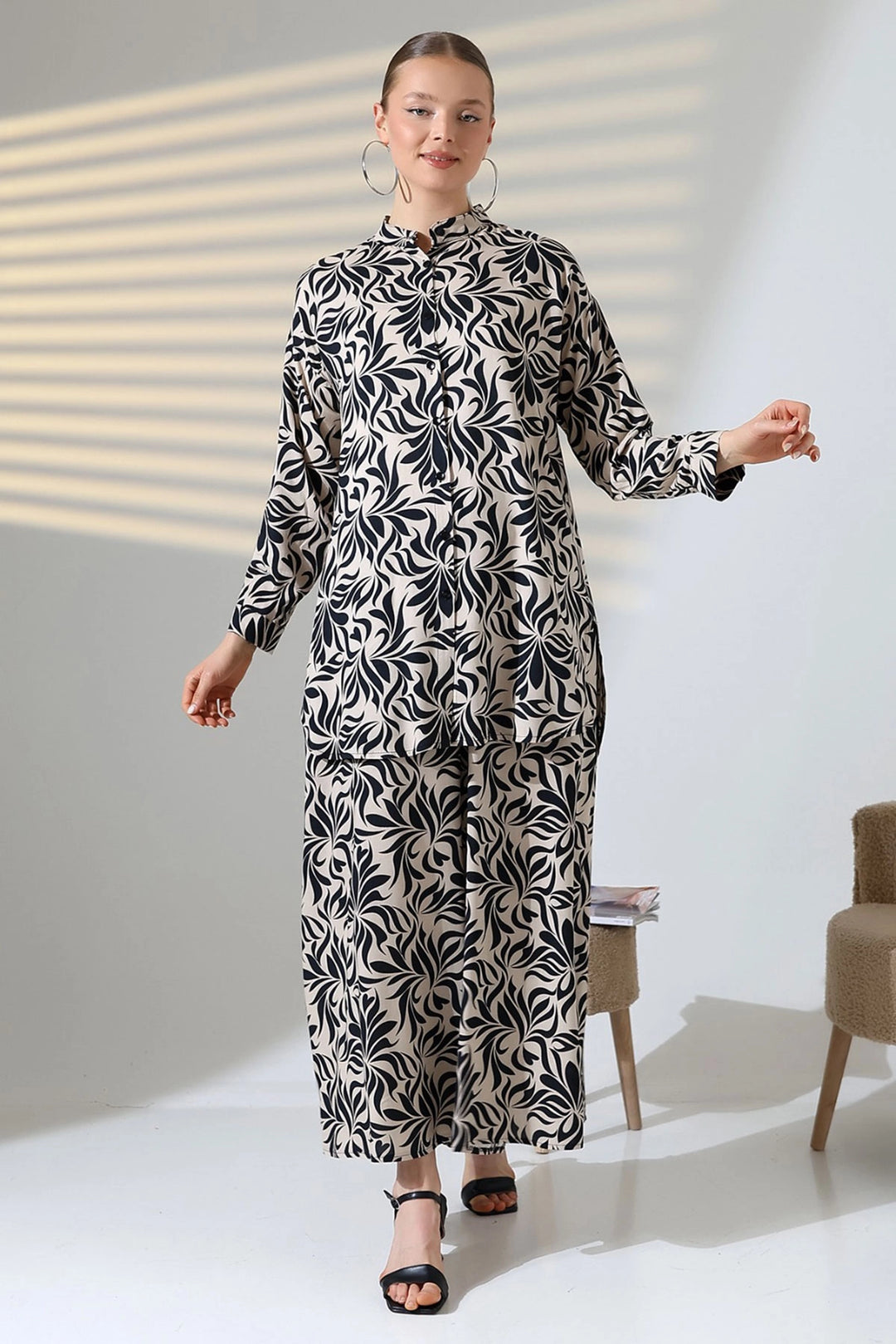 Beige Shirt with Mandarin Collar and Comfortable Fit Pants Woven Set BCVL-25V053 - Zhovti Vody