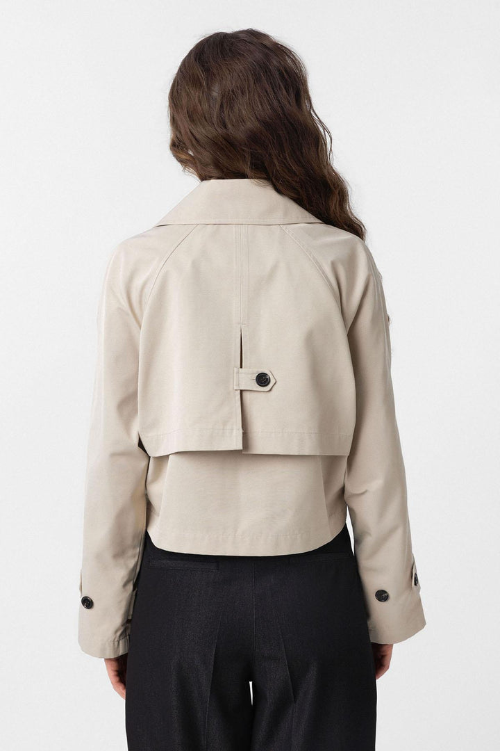 ANT Antioch Women's Beige Double-Breasted Short Trench Coat - Neuilly-sur-Seine