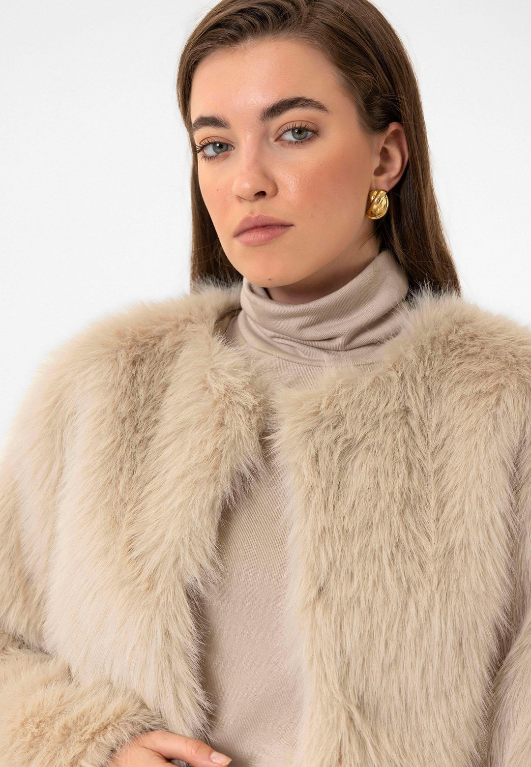 ANT Antioch Lord Woman Faux Fur Crop Jacket - Berkeley