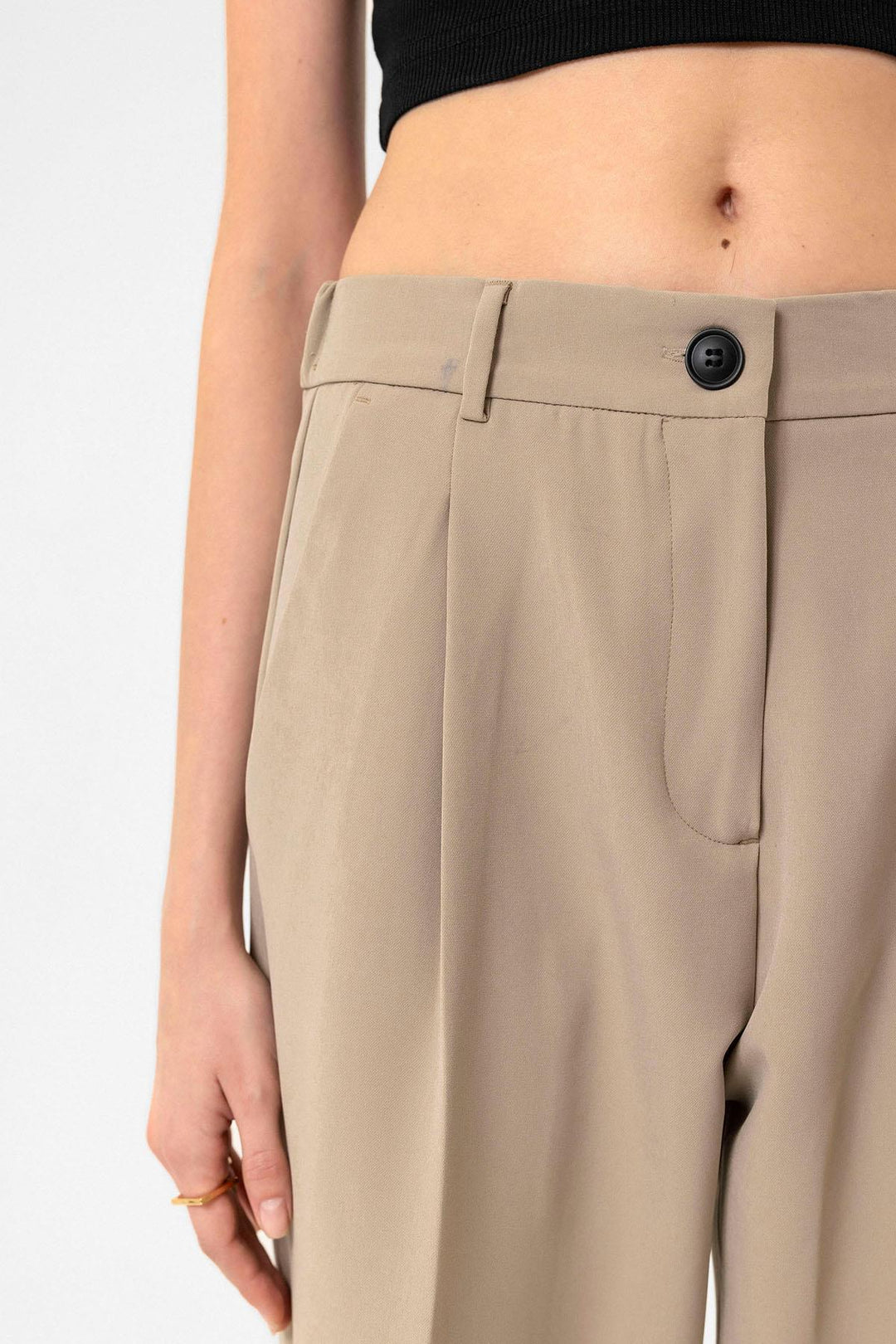 ANT Antioch Bej Kadın Yüksek Bel Straight Fit Kısa Pantolon - Cortlandt