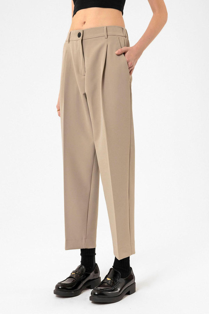 ANT Antioch Bej Kadın Yüksek Bel Straight Fit Kısa Pantolon - Cortlandt