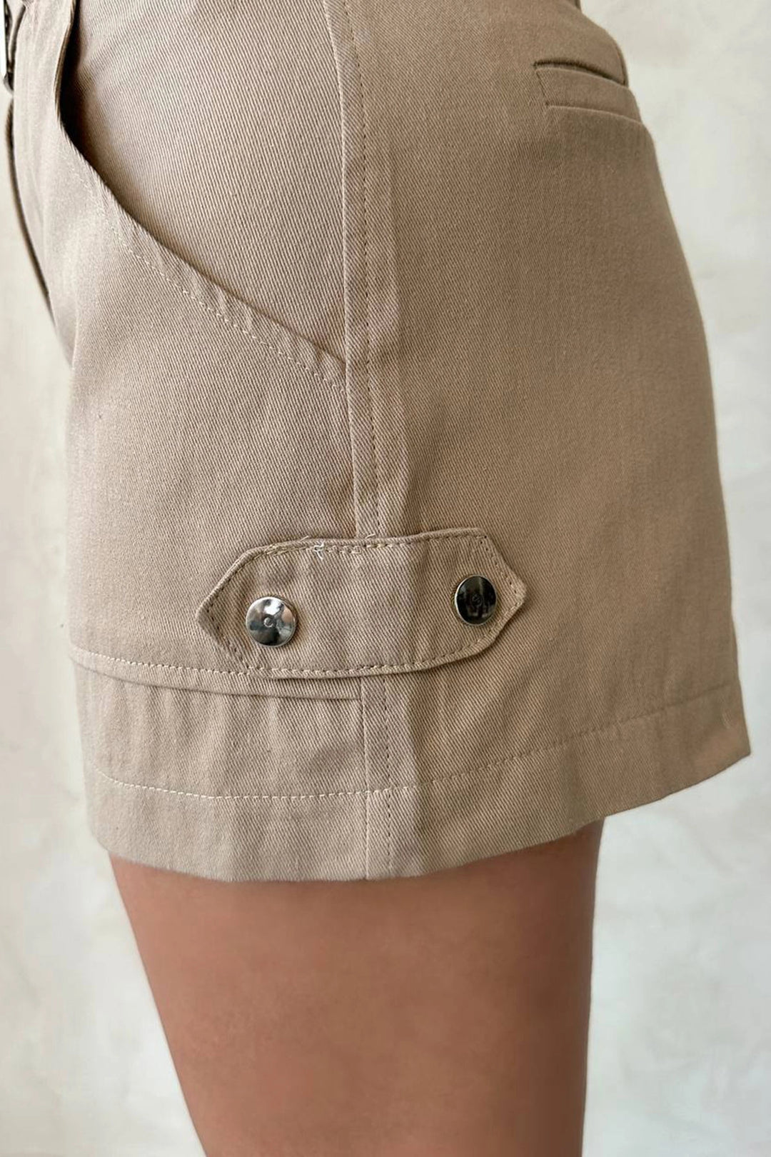 Beige Gabardine Summer Shorts with Belted Pockets BCHN-2525289 - Davis