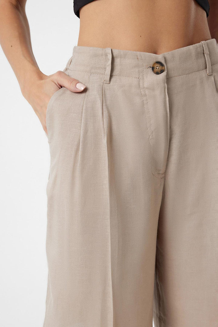 ANT Antioch Lord Women's Bermuda Shorts with Linen Blend - Horishni Plavni
