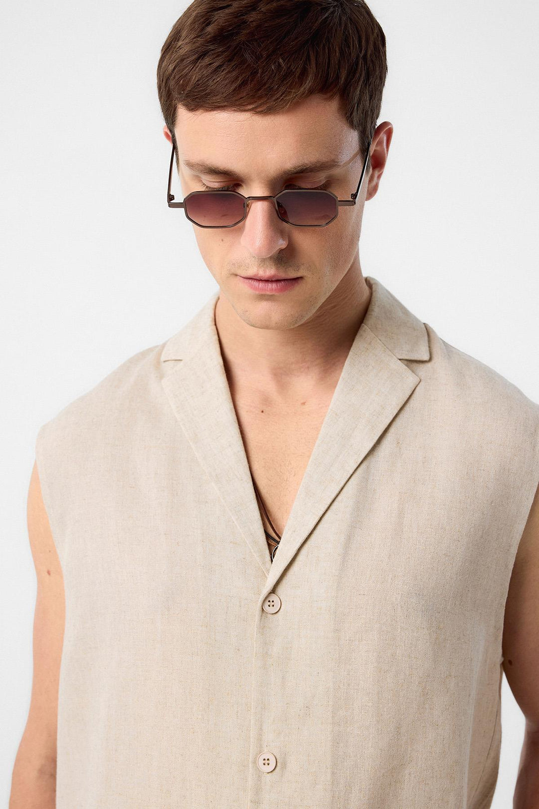ANT Antioch Men's Sleeveless Shirt with Beige Chain Mix - Red Deer