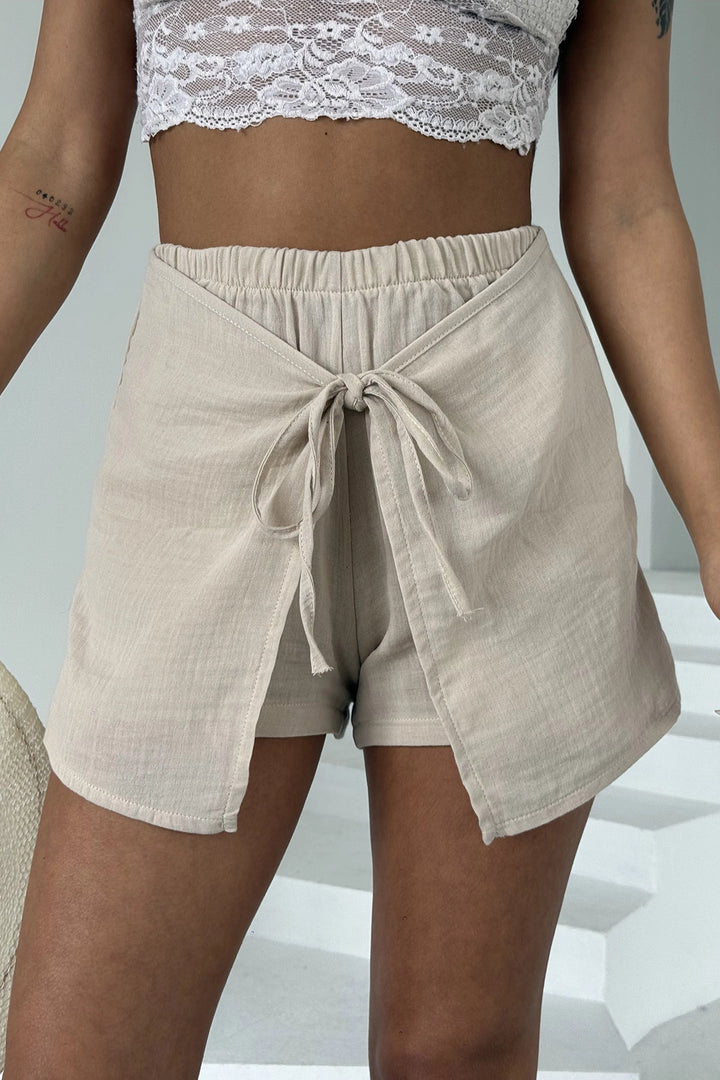 Beige Crossed Muslin Fabric Linen Woven Shorts BCBT-251002 - Ladispoli