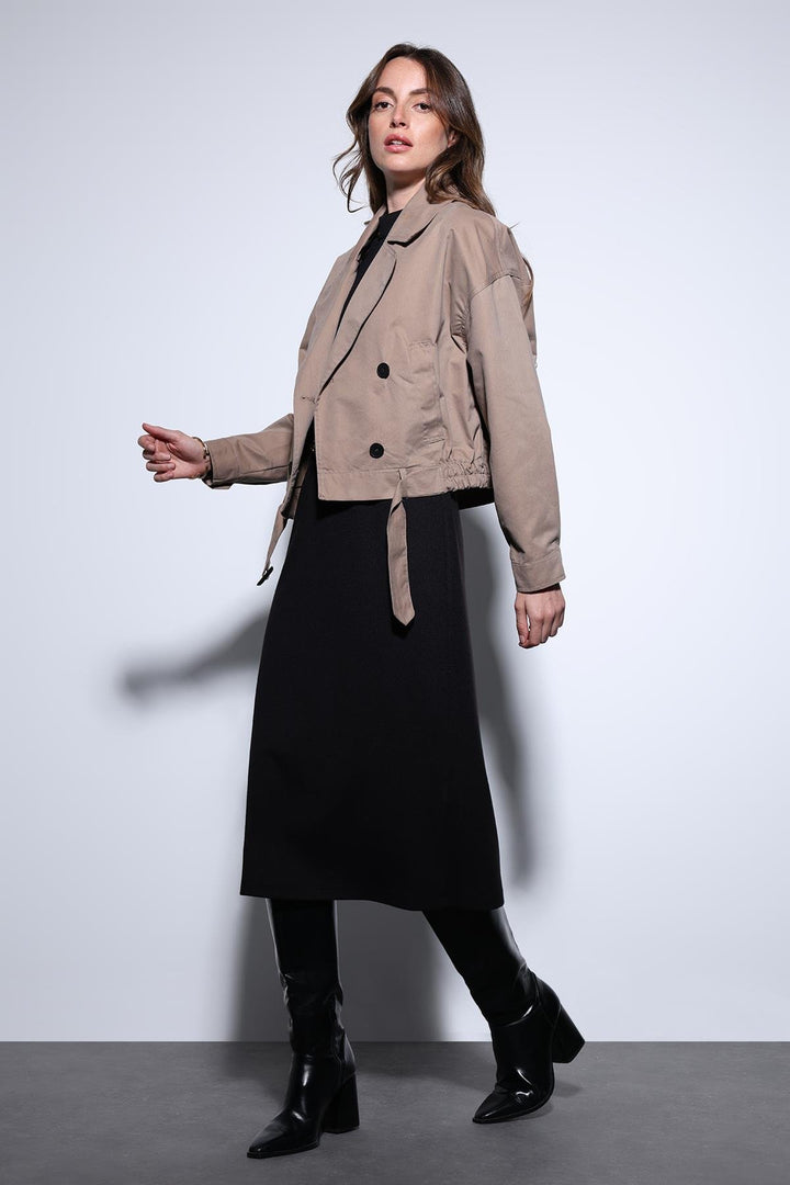 ANT Antioch Mr. Short Women's Trench Coat - Caltagirone