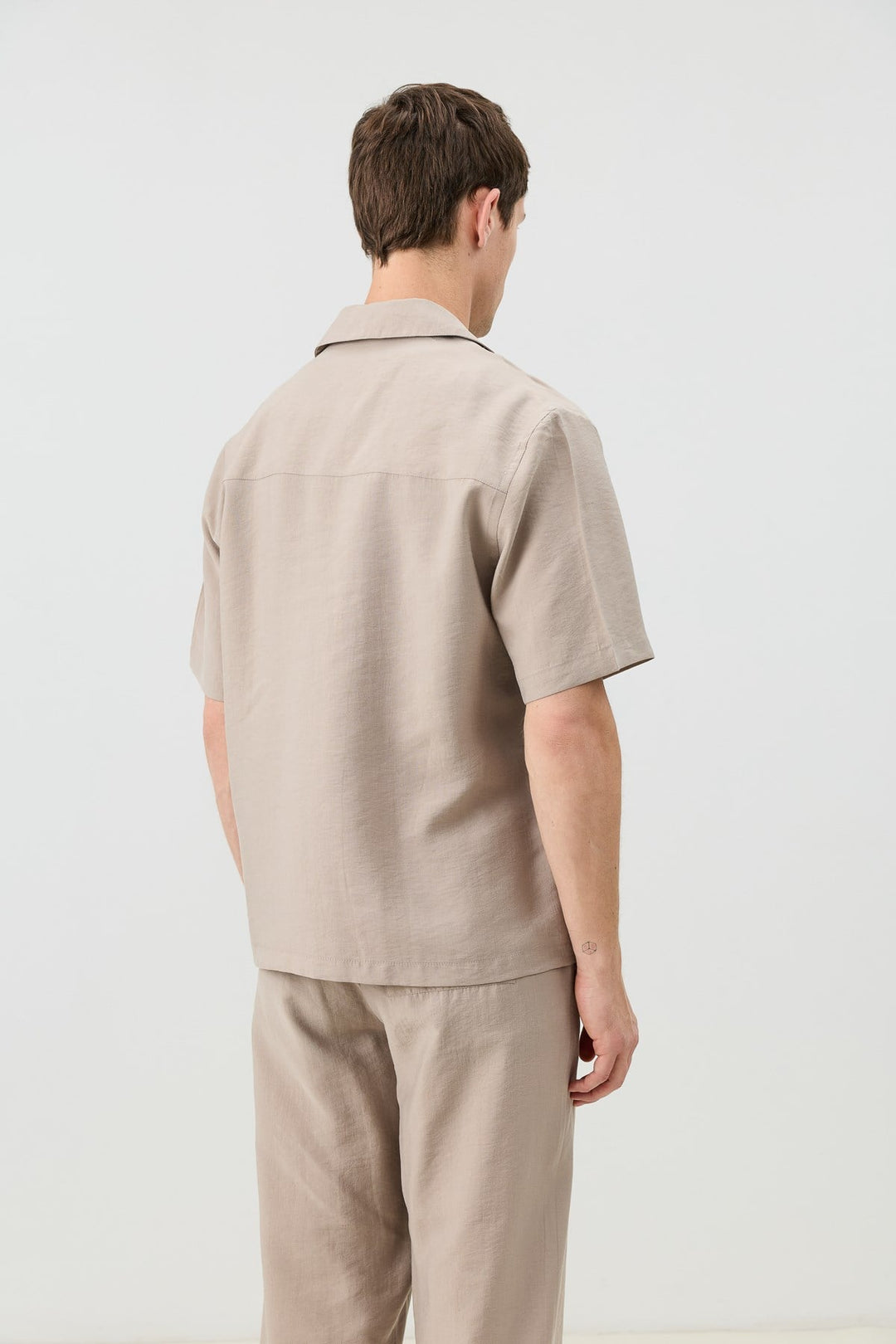 ANT Men's Shirt with Lyocell Blend and Hidden Buttons - Saanich
