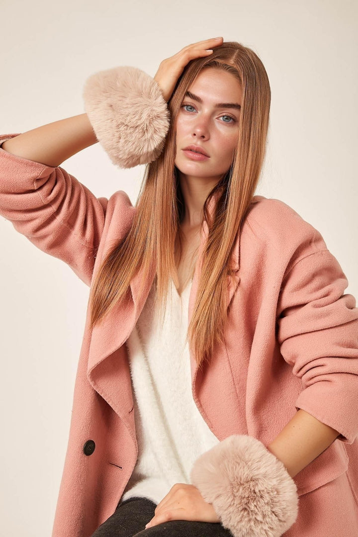Beige Faux Fur Cuff BCNSV-25WT1008 - Isla
