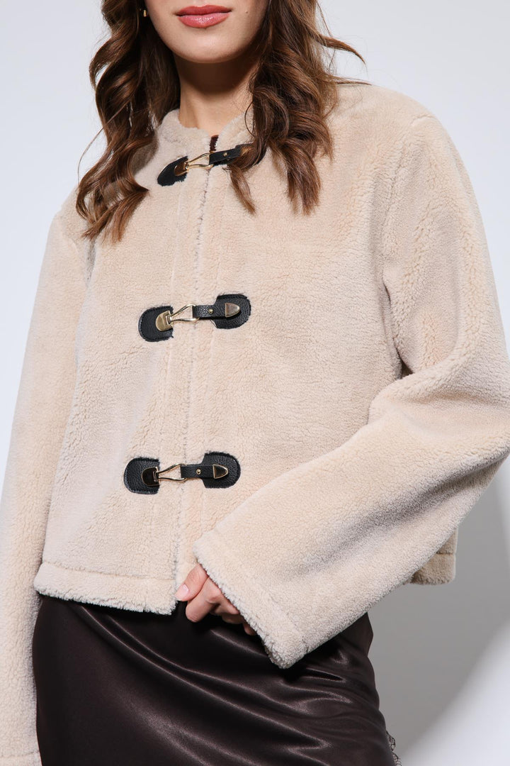 ANT Antioch Bej Süslü Düğmeli Suni Kürk Ceket - Kansas City