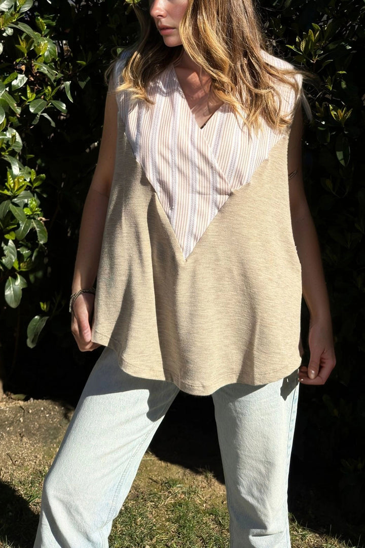 Beige Collar Double-Breasted Sleeveless Loose Blouse BCBSK-25700-3430 - Albufeira