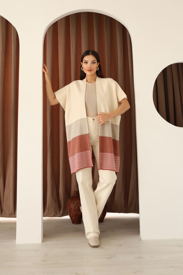 Beige Zigzag Pattern Color Block Wide Cut Cardigan BCES-253006 - Alchevsk