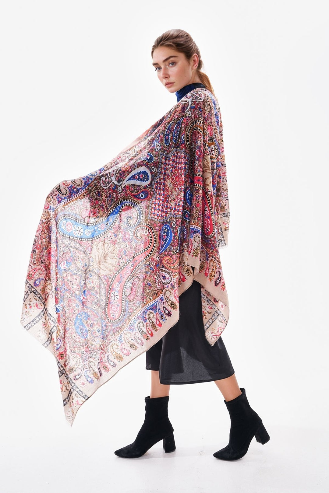 Bej1 Patterned Colorful Scarf BCNSV-25WT1022 - Missouri City