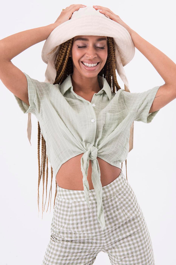 BSL Women Tie Waist Crop Shirt - Maravatío de Ocampo