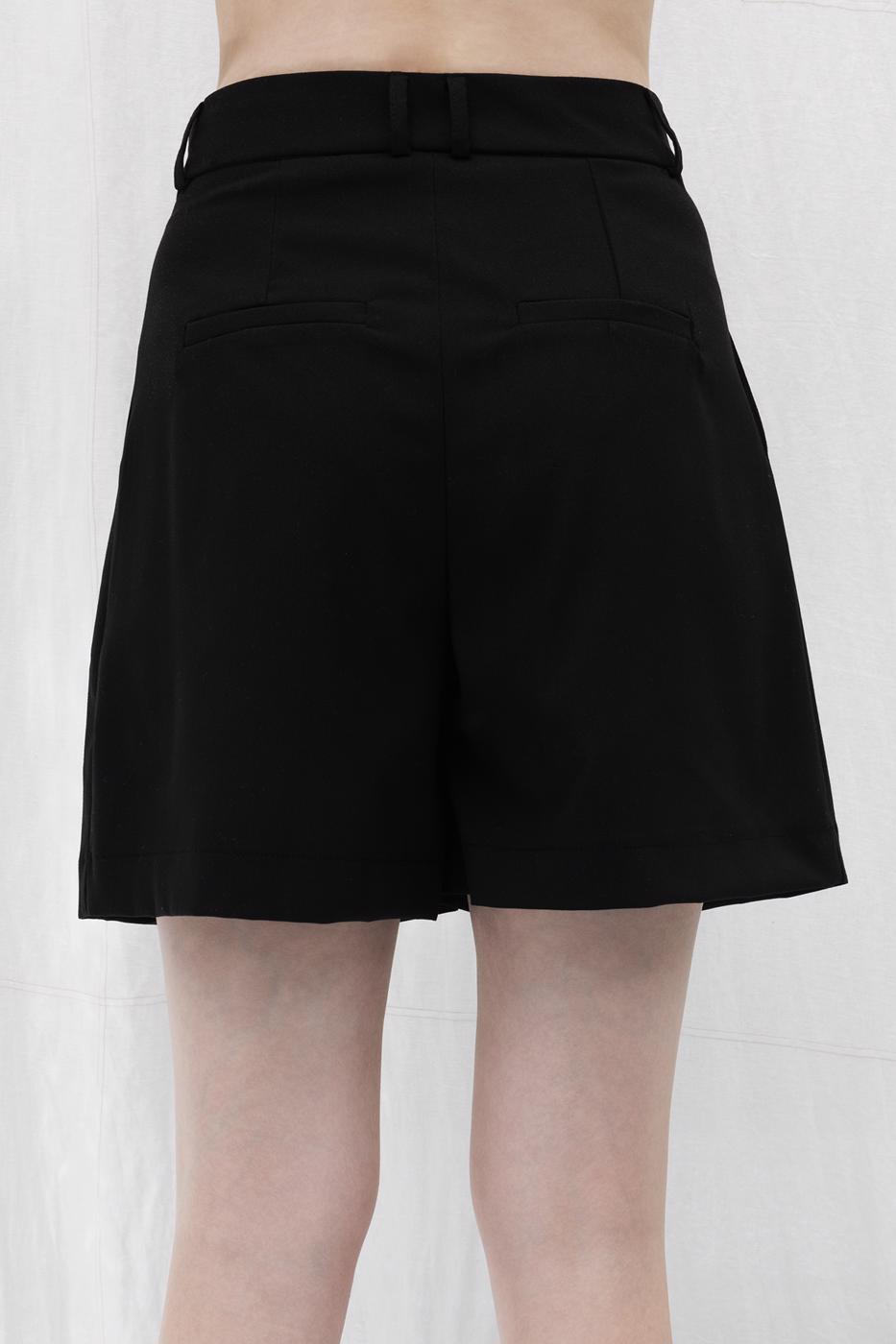 BSL Women Bermuda Shorts - Coyula