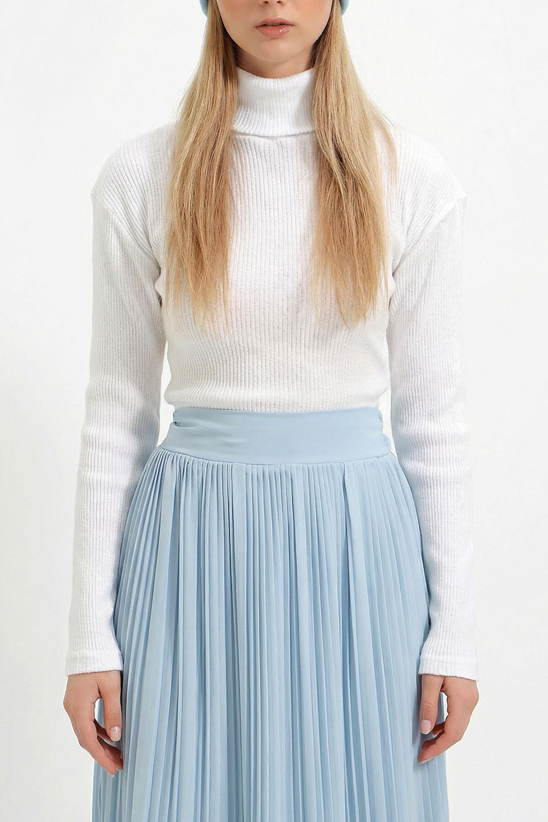 Beyaz Balıkçı Yaka Fitilli Basic Crop Body Bluz - Doetinchem
