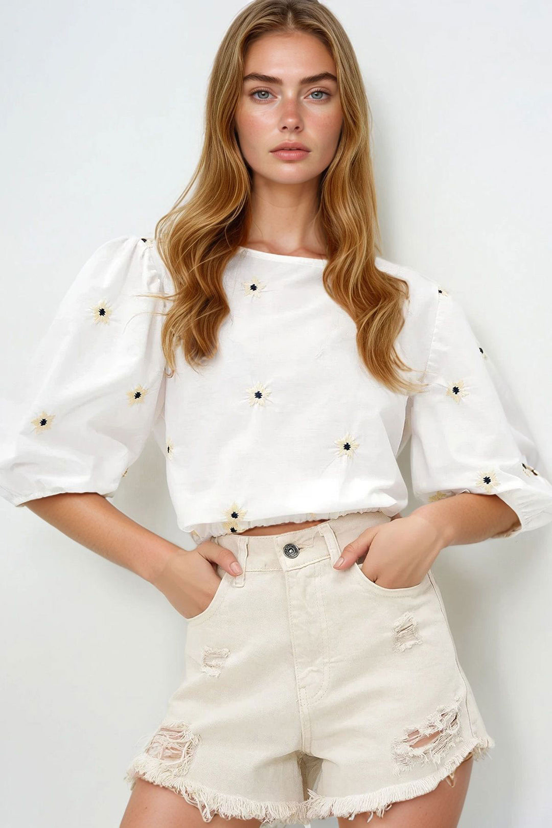 White Bicycle Collar Outcut Cut Embroidered Crop Linen Blouse BCHESQ-251082 - Moerdijk