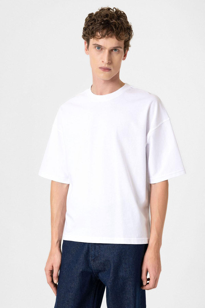 ANT Antioch White Crop Fit Men's T-Shirt - Amiens