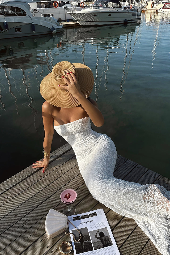 EYY Women White Lace Strapless Dress - Zimapan