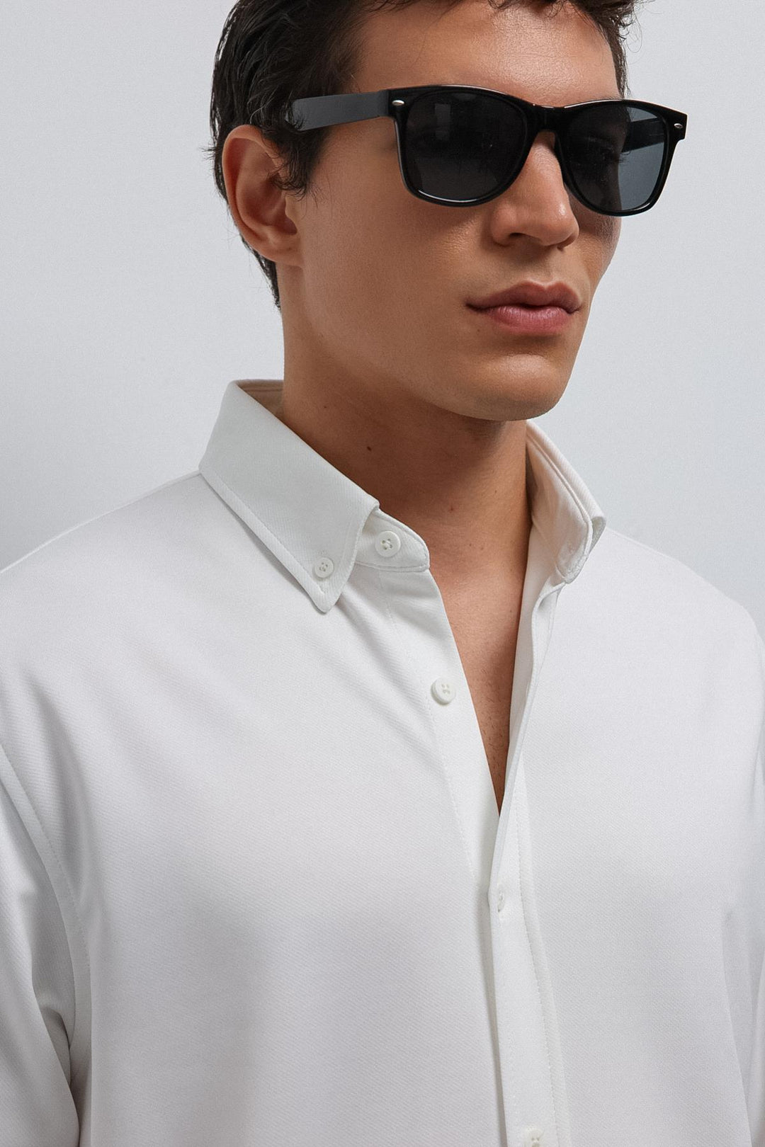 ANT Antioch White Buttoned Collar Relax Fit Men's Shirt - South Brunswick