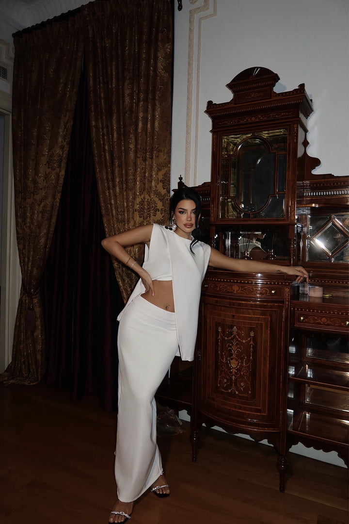 EYY Women White Skirt Suit - Leduc