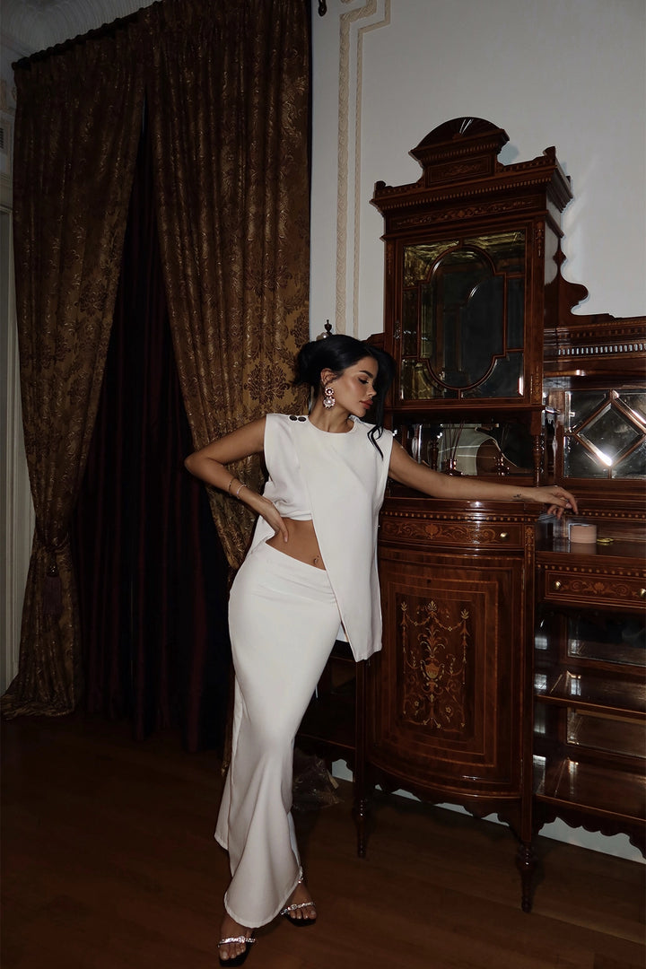 EYY Women White Skirt Suit - Leduc