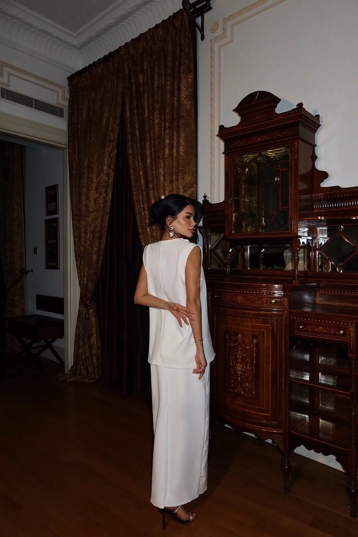 EYY Women White Skirt Suit - Leduc
